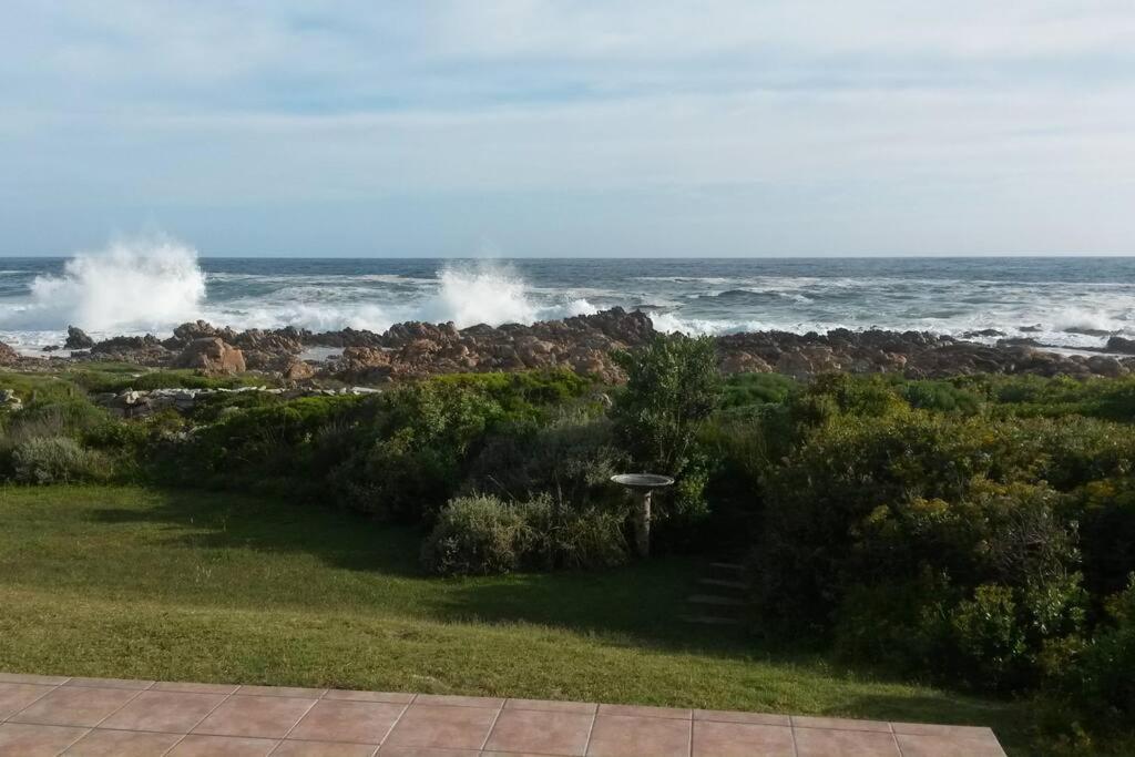 Heaven'S Door Villa Bettys Bay Bagian luar foto