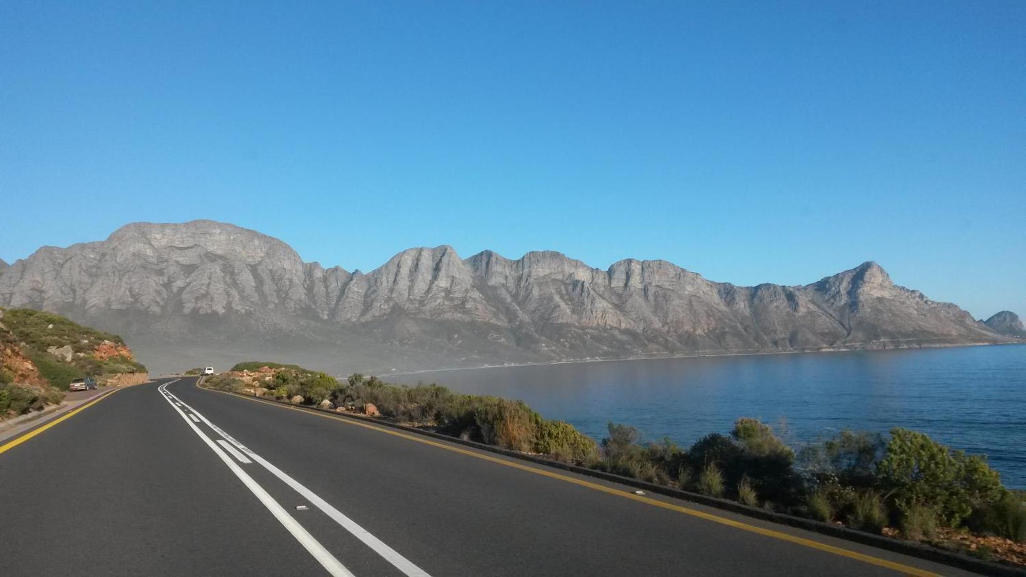 Heaven'S Door Villa Bettys Bay Bagian luar foto
